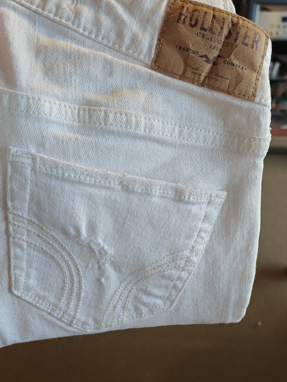 Memorial Day Sale! Hollister White Women's Skinny Jeans